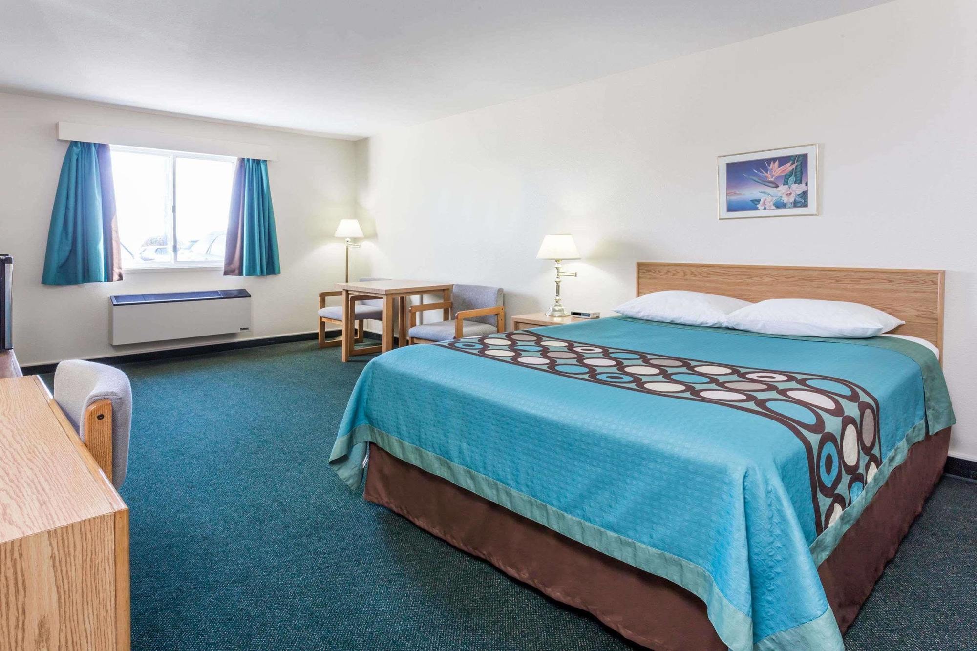 Hotel Super 8 By Wyndham Moose Jaw Sk Exterior foto